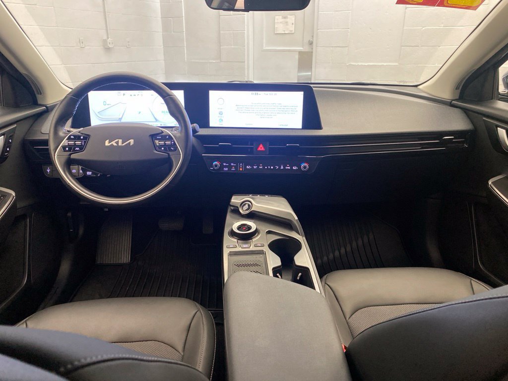 Used 2024 Kia EV6 Light AWD/4WD image 10