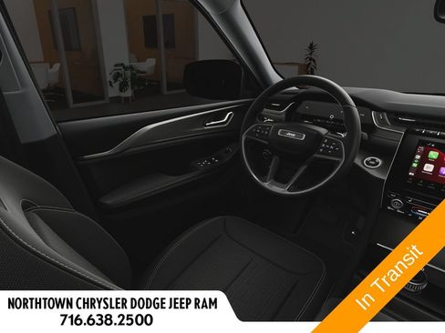 Certified 2025 Jeep Grand Cherokee Laredo X w/ Luxury Tech Group I AWD/4WD image 21