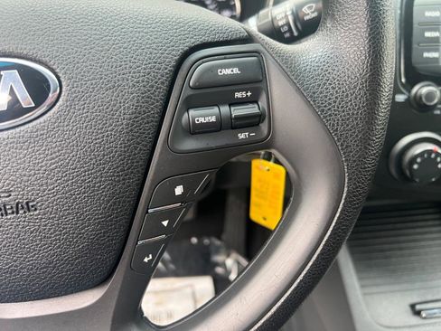 Used 2017 Kia Forte LX w/ LX Popular Package image 24