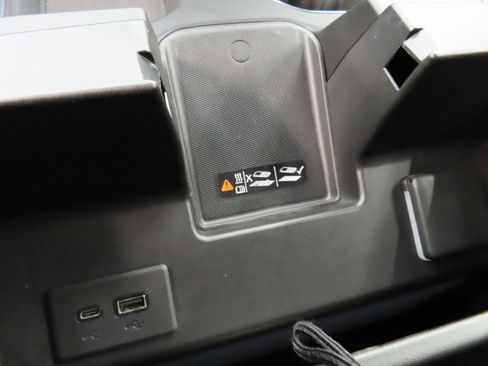 Used 2023 GMC Sierra 1500 Elevation image 58