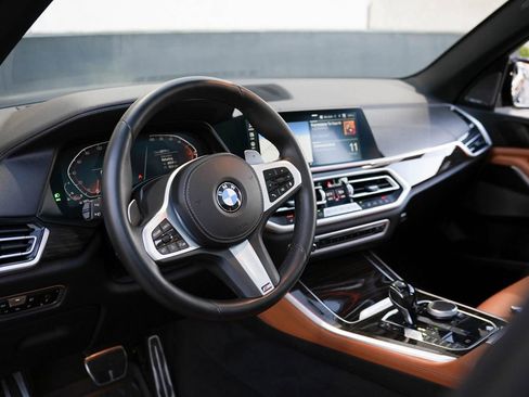 Used 2021 BMW X5 sDrive40i w/ M Sport Package image 45