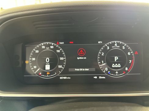 Used 2019 Land Rover Range Rover Sport HSE image 15