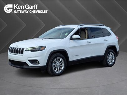 Used 2019 Jeep Cherokee Latitude w/ Popular Appearance Group