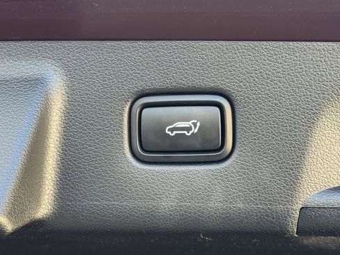 Used 2022 Hyundai Palisade SEL w/ Convenience Package image 32