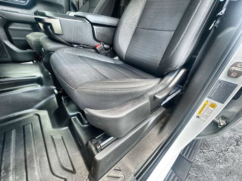 Used 2024 GMC Sierra 2500 Pro w/ Convenience Package AWD/4WD image 12