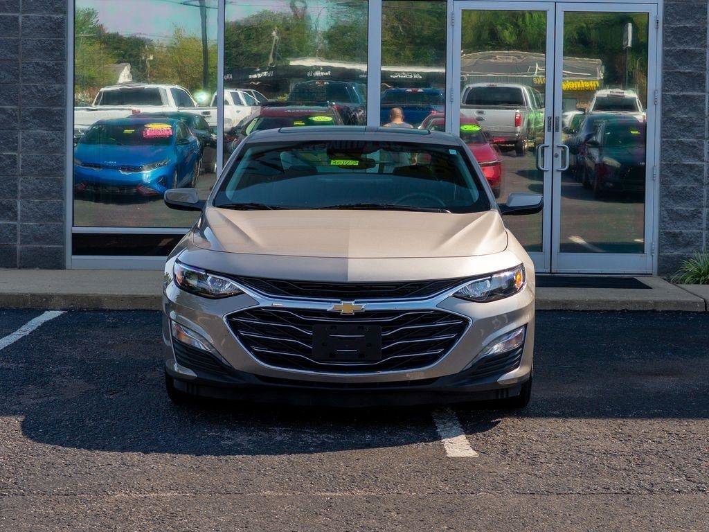Used 2024 Chevrolet Malibu LT FWD image 7