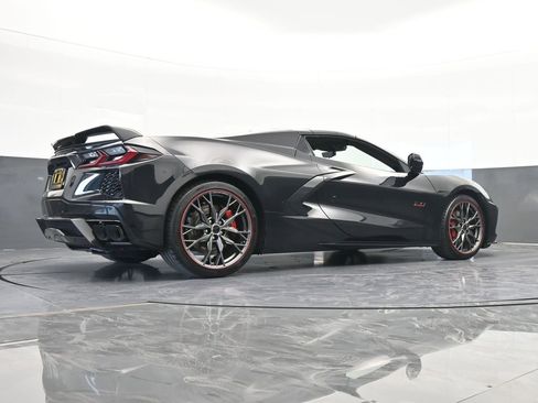 Used 2023 Chevrolet Corvette Stingray Premium Conv w/ Z51 Performance Package image 68