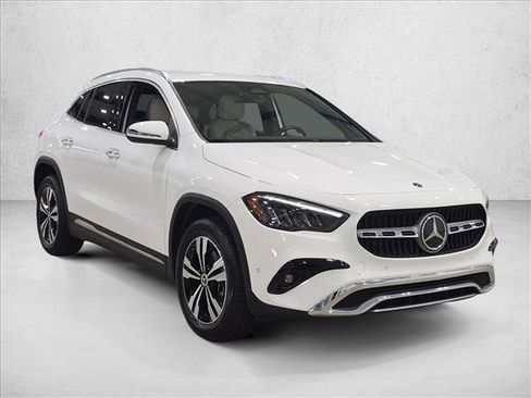 Used 2026 Mercedes-Benz GLA 250 image 3