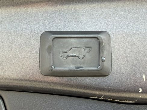 Certified 2019 Toyota RAV4 XSE image 33