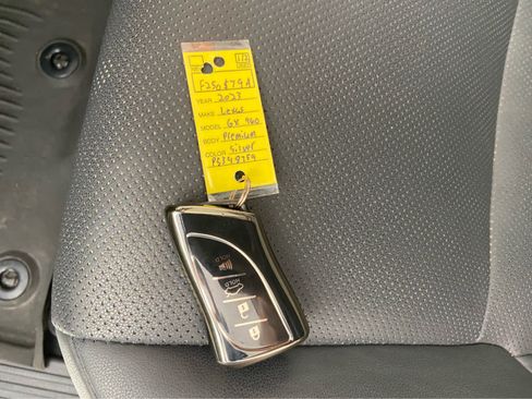 Used 2023 Lexus GX 460 Premium image 33