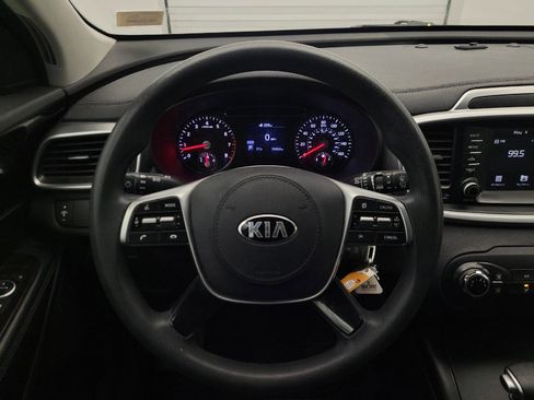 Used 2020 Kia Sorento AWD V6 image 22