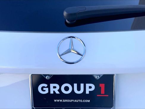 Certified 2021 Mercedes-Benz GLC 300 GLC 300 image 27