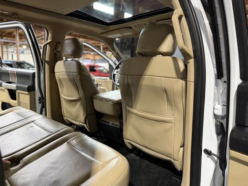 Used 2017 Ford F450 Lariat w/ Lariat Ultimate Package image 26