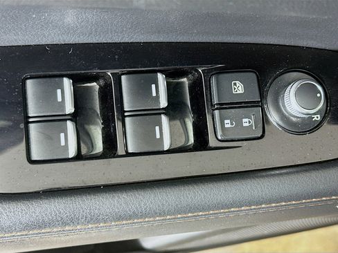 Used 2023 MAZDA CX-5 AWD 2.5 S w/ Premium Package image 15