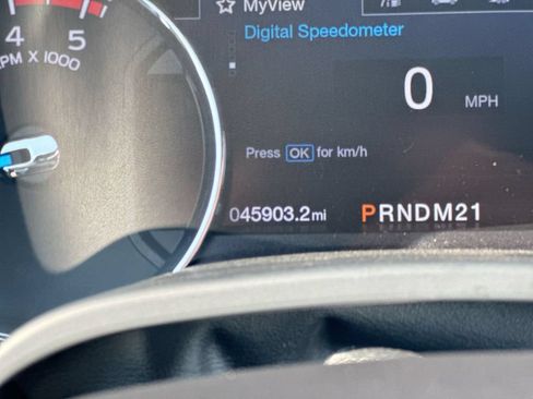 Used 2019 Ford F350 Platinum w/ Platinum Ultimate Package AWD/4WD image 13