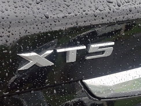 Used 2019 Cadillac XT5 Luxury AWD/4WD image 30