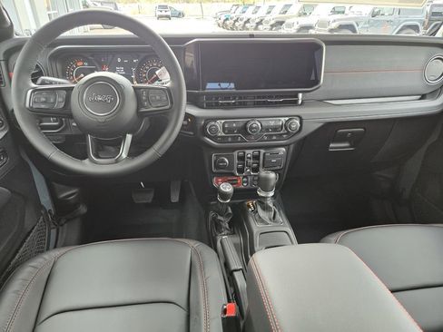 New 2026 Jeep Wrangler Unlimited Rubicon AWD/4WD image 13