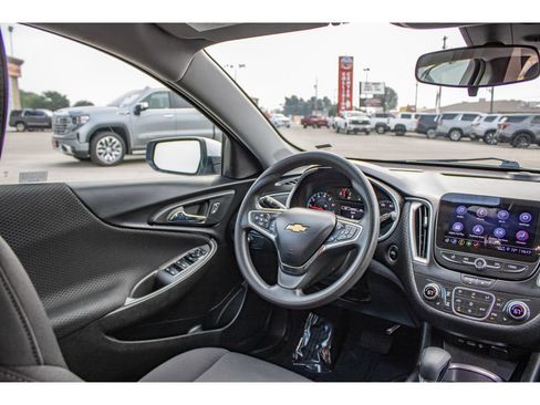 Used 2023 Chevrolet Malibu LT FWD image 22