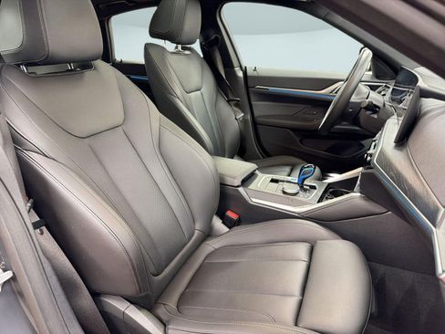 Certified 2022 BMW i4 eDrive40 w/ M Sport Package image 29