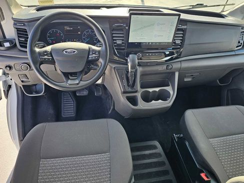 Used 2023 Ford Transit 350 XLT RWD image 18