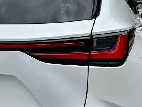 Used 2025 Lexus NX 250 FWD w/ Accessory Package (K3) image 30