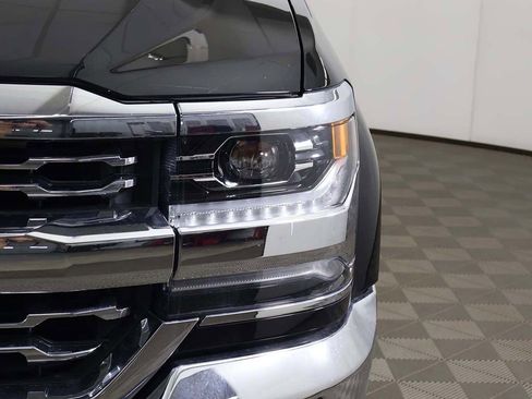 Used 2018 Chevrolet Silverado 1500 LTZ w/ Sport Package image 13
