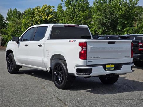 Used 2025 Chevrolet Silverado 1500 Custom AWD/4WD image 24