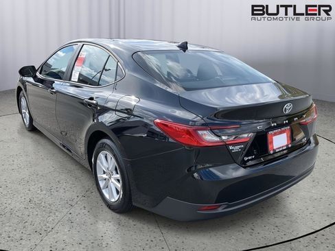 New 2026 Toyota Camry LE FWD image 3