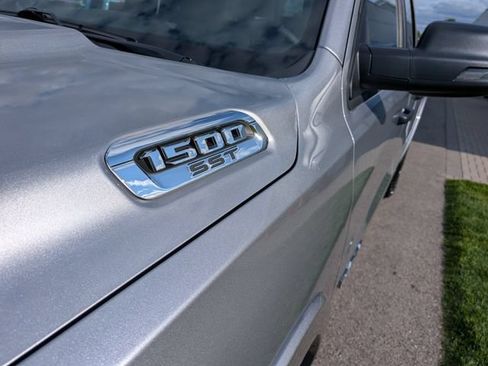 Used 2025 RAM 1500 Big Horn AWD/4WD image 23