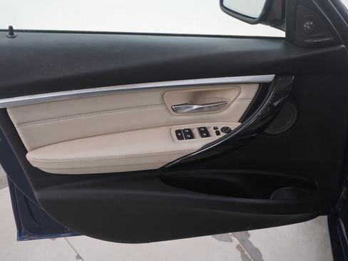 Used 2017 BMW 328d xDrive 328d xDrive image 18