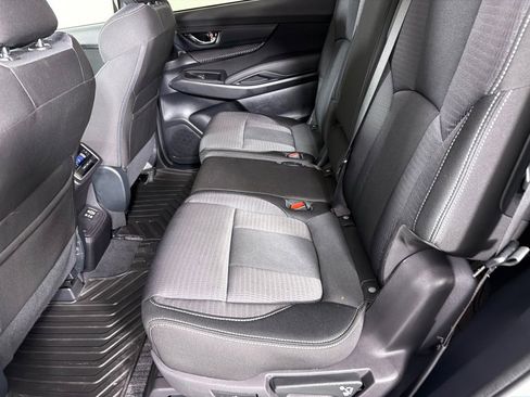 Used 2023 Subaru Ascent Premium AWD/4WD image 19