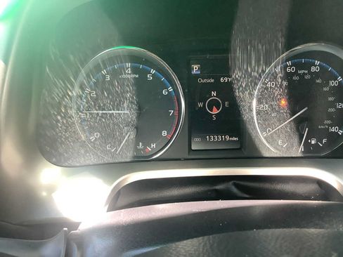 Used 2016 Toyota RAV4 XLE FWD image 18