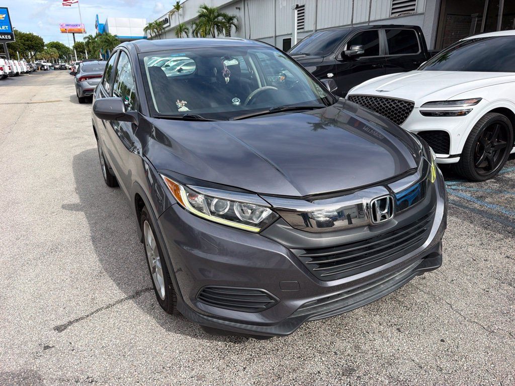 Used 2020 Honda HR-V LX image 2