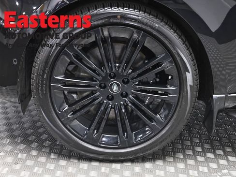 Used 2023 Land Rover Range Rover Autobiography AWD/4WD image 40