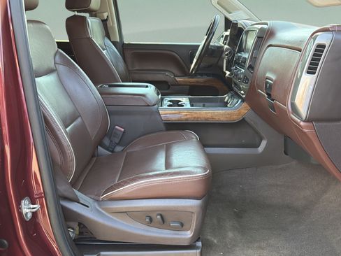 Used 2015 Chevrolet Silverado 2500 High Country w/ Duramax Plus Package AWD/4WD image 27