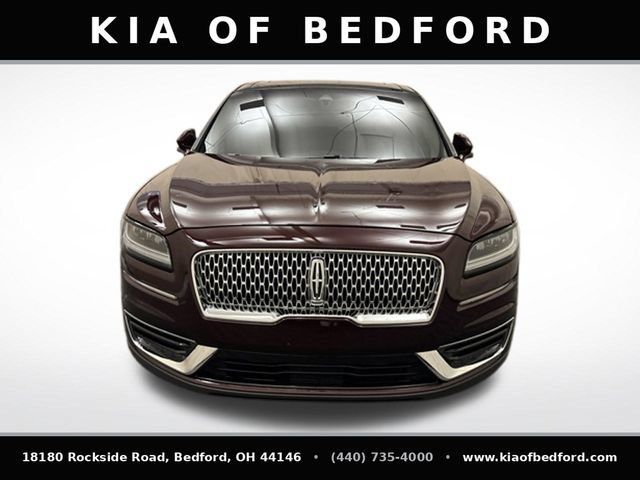Used 2020 Lincoln Nautilus Reserve AWD/4WD image 2