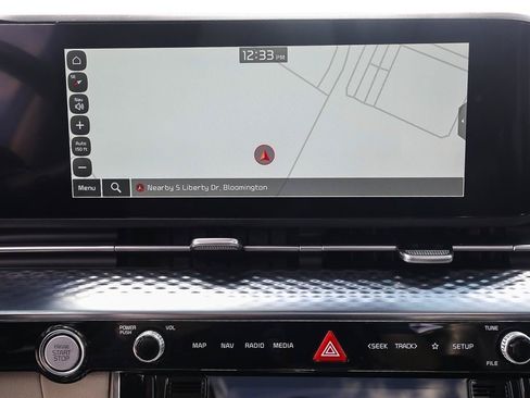 Certified 2024 Kia Carnival SX Prestige FWD image 18