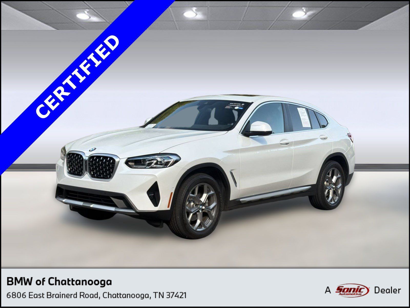 Certified 2025 BMW X4 xDrive30i AWD/4WD image 1