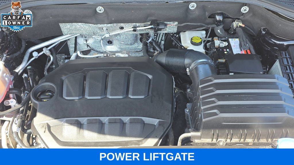 Used 2024 Volkswagen Atlas Peak Edition SEL AWD/4WD image 11