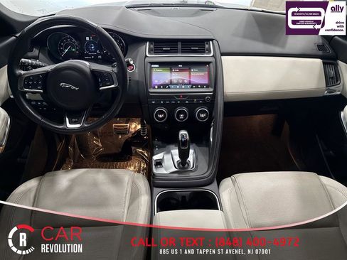 Used 2020 Jaguar E-PACE R-Dynamic S AWD/4WD image 34