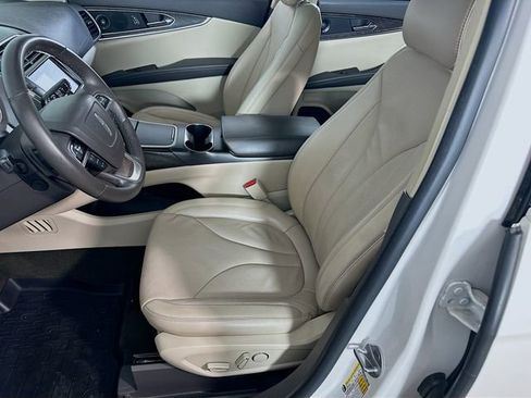 Used 2019 Lincoln Nautilus Reserve w/ Cargo Utility Package image 19