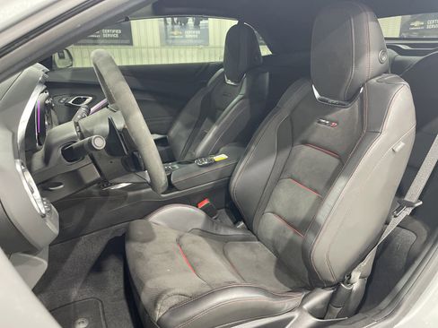 Used 2023 Chevrolet Camaro ZL1 RWD image 15