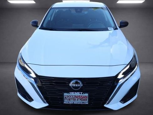 New 2025 Nissan Altima 2.5 S image 9