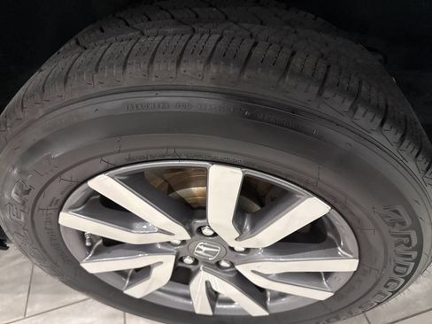 Used 2019 Honda Pilot EX-L image 44