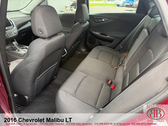 Used 2016 Chevrolet Malibu LT w/ Driver Confidence Package FWD image 11