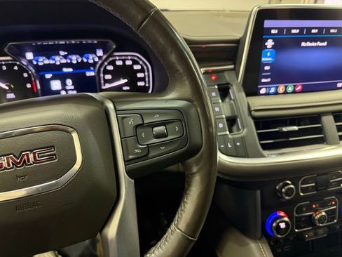 Used 2021 GMC Yukon SLT w/ SLT Premium Package image 17