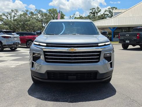 New 2026 Chevrolet Traverse LT w/ Enhanced Driving Package FWD image 8