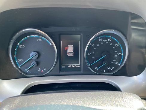 Used 2016 Toyota RAV4 Limited w/ Advanced Technology Package AWD/4WD image 19