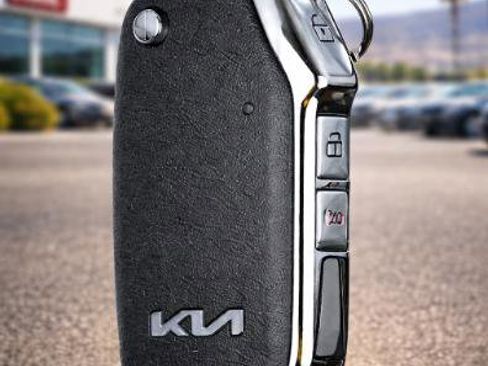 Used 2023 Kia Soul GT-Line image 9