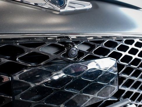 Used 2022 Genesis G70 3.3T Launch Edition image 48